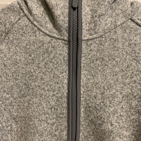 Basically new lululemon quarter zip - Picture 5 of 5